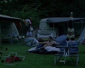 Mélanie Laurent In «Don't Worry, I'm Fine» - Film nackt