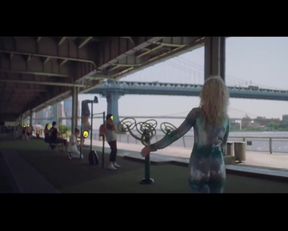 Hayley Williams Back Plot From Her Latest Music Video. - Film nackt