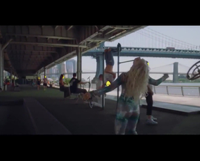 Hayley Williams Back Plot From Her Latest Music Video. - Film nackt