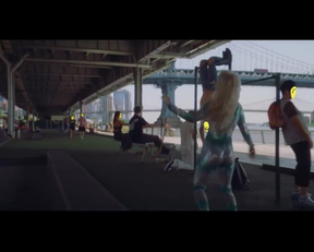 Hayley Williams Back Plot From Her Latest Music Video. - Film nackt