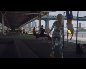 Hayley Williams Back Plot From Her Latest Music Video. - Film nackt