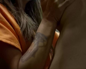 Sara Malakul Lane In 'Jailbait' - Film nackt