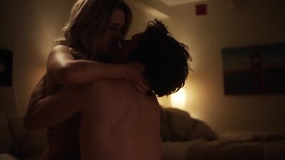 Addison Timlin - Startup - Film nackt