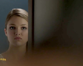 Maya Gilbert - Banshee - Film nackt