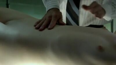Lily Collins In Femme Fatales - Film nackt