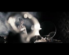 Eva Mendes In The Spirit - Film nackt