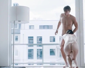 Eva Lobau - Einsamkeit Und Sex Und Mitleid 2017 - Film nackt