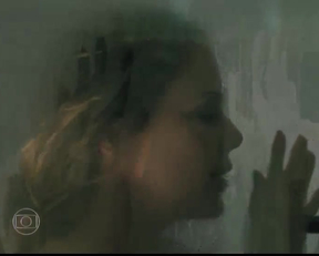 He Doesn't Care If She Is The Wife Of Some Big Gangster In Verdades Secredas - Film nackt