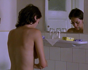 Marion Cotillard In 'Une Femme Piégée' - Film nackt