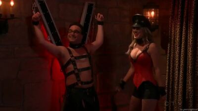 Kaley Cuoco As S Dominatrix In The Big Bang Theory - Film nackt