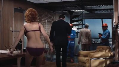 Jill St John's Helpful Back Story In "Diamonds Are Forever" - Film nackt