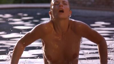 Jaime Pressly Getting Out Of The Water Nine Years Apart. Poison Ivy In 1997, And DOA: Dead Or Alive In 2006. - Film nackt