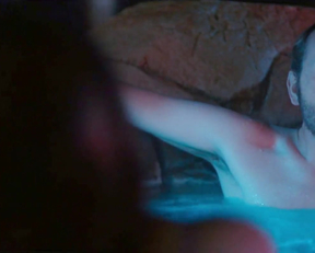 Nichole Bloom  Fabianne Therese - Teenage Cocktail - Film nackt