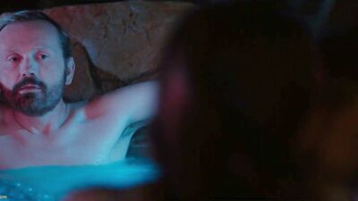 Nichole Bloom  Fabianne Therese - Teenage Cocktail - Film nackt