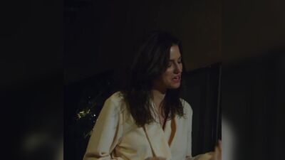 Amelia Brantley In Krampus Unleashed - Film nackt