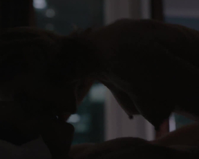 Louisa Krause's Pointy Plot On The Girlfriend Experience - Film nackt