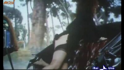 Edwige Fenech - Sballato Gasato - Film nackt