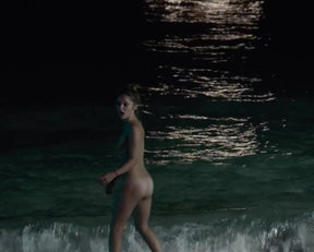 Lola Le Lenn - Film nackt