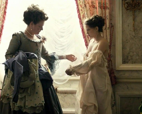 Léa Seydoux - 'Farewell, My Queen' - Film nackt