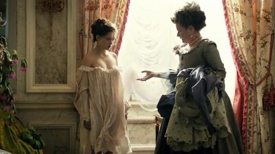 Léa Seydoux - 'Farewell, My Queen' - Film nackt