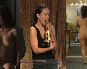 Olivia Wilde Ass, Pseudo Fellatio And Tits And Pussy In Third Person, Late Night With Seth Meyers And Vinyl - Film nackt