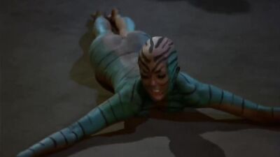 Serena Weber Painted Plot In Vampire Circus - Film nackt