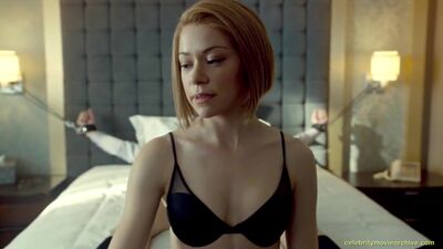 Tatiana Maslany - Orphan Black - S04E10 - Film nackt