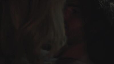 Chloë Grace Moretz - The 5th Wave MIC - Film nackt