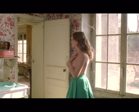 Léa Seydoux - Roses à Crédit - Film nackt
