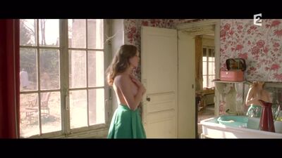 Léa Seydoux - Roses à Crédit - Film nackt
