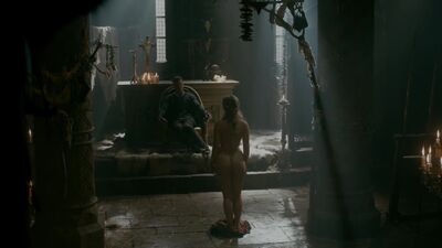 Alicia Agneson - Vikings Plot - Film nackt