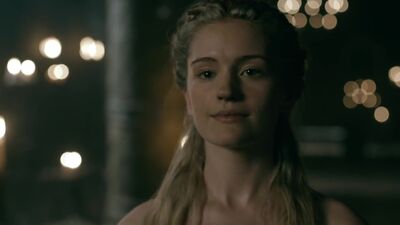 Alicia Agneson - Vikings Plot - Film nackt