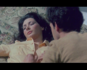 Edwige Fenech / L'insegnante - The School Teacher 1975 - Film nackt