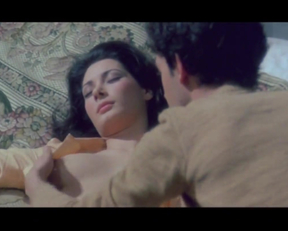Edwige Fenech / L'insegnante - The School Teacher 1975 - Film nackt