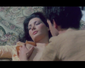 Edwige Fenech / L'insegnante - The School Teacher 1975 - Film nackt