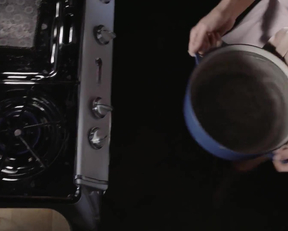 Charlotte McKinney's Plot In A Music Video - Film nackt