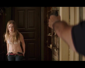 Hera Hilmar Showing Ben Kingsley The Plot At Gunpoint In An Ordinary Man . - Film nackt