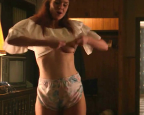 Kate Nash From G.L.O.W - Film nackt