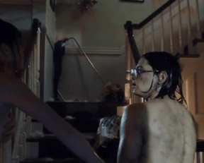 Mackenzie Davis Nip Slip In Freaks Of Nature - Film nackt