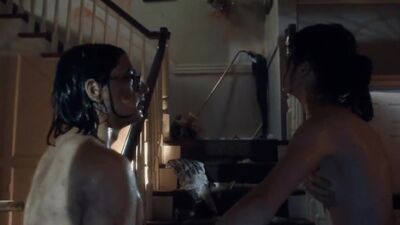 Mackenzie Davis Nip Slip In Freaks Of Nature - Film nackt