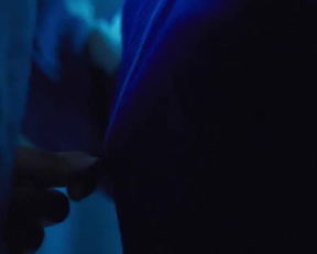 Emma Stone  Andrea Riseborough Kissing In Battle Of The Sexes - Film nackt