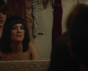 Frankie Shaw SMILF - Film nackt
