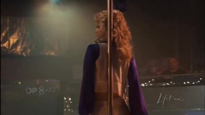 Mena Suvari Has Quite An Amazing Ass - Film nackt