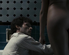 Teresa Palmer In 'Restraint' - Film nackt