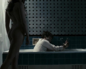 Teresa Palmer In 'Restraint' - Film nackt