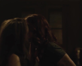 Lesbian And Thong Plot In Last Night's Episode Of Mr. Robot - Film nackt