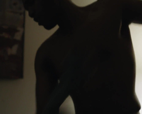 Elizabeth Reaser In Easy 02/02 - Film nackt