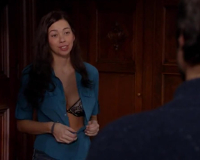 Laura Carswell In Perception - Film nackt