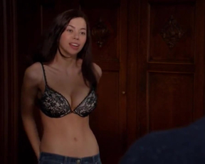 Laura Carswell In Perception - Film nackt