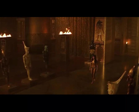 Patricia Velasquez Plot In 'The Mummy' - Film nackt
